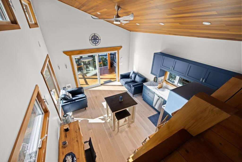 Kingfisher Manor Villa Sooke Eksteriør billede
