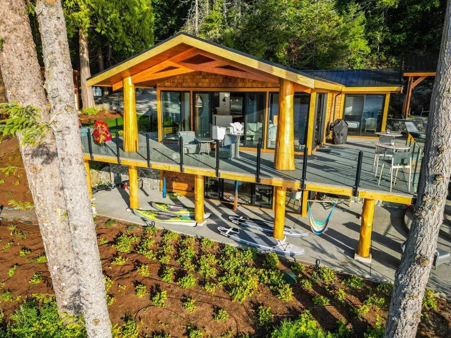 Kingfisher Manor Villa Sooke Eksteriør billede