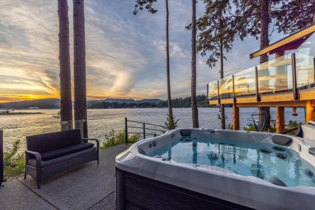Kingfisher Manor Villa Sooke Eksteriør billede