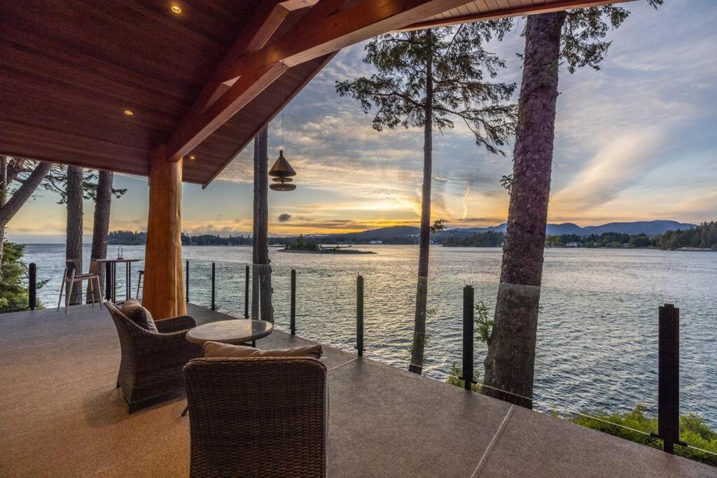 Kingfisher Manor Villa Sooke Eksteriør billede