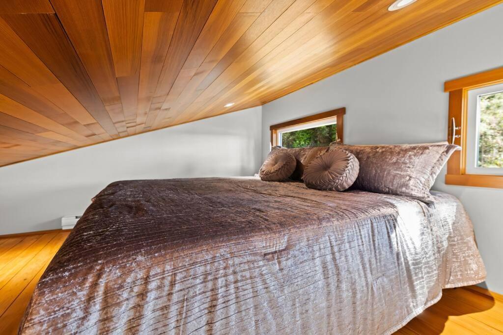 Kingfisher Manor Villa Sooke Eksteriør billede